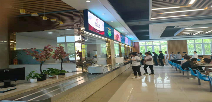 食堂承包應(yīng)加強原則創(chuàng)建，規(guī)范占地資源管理